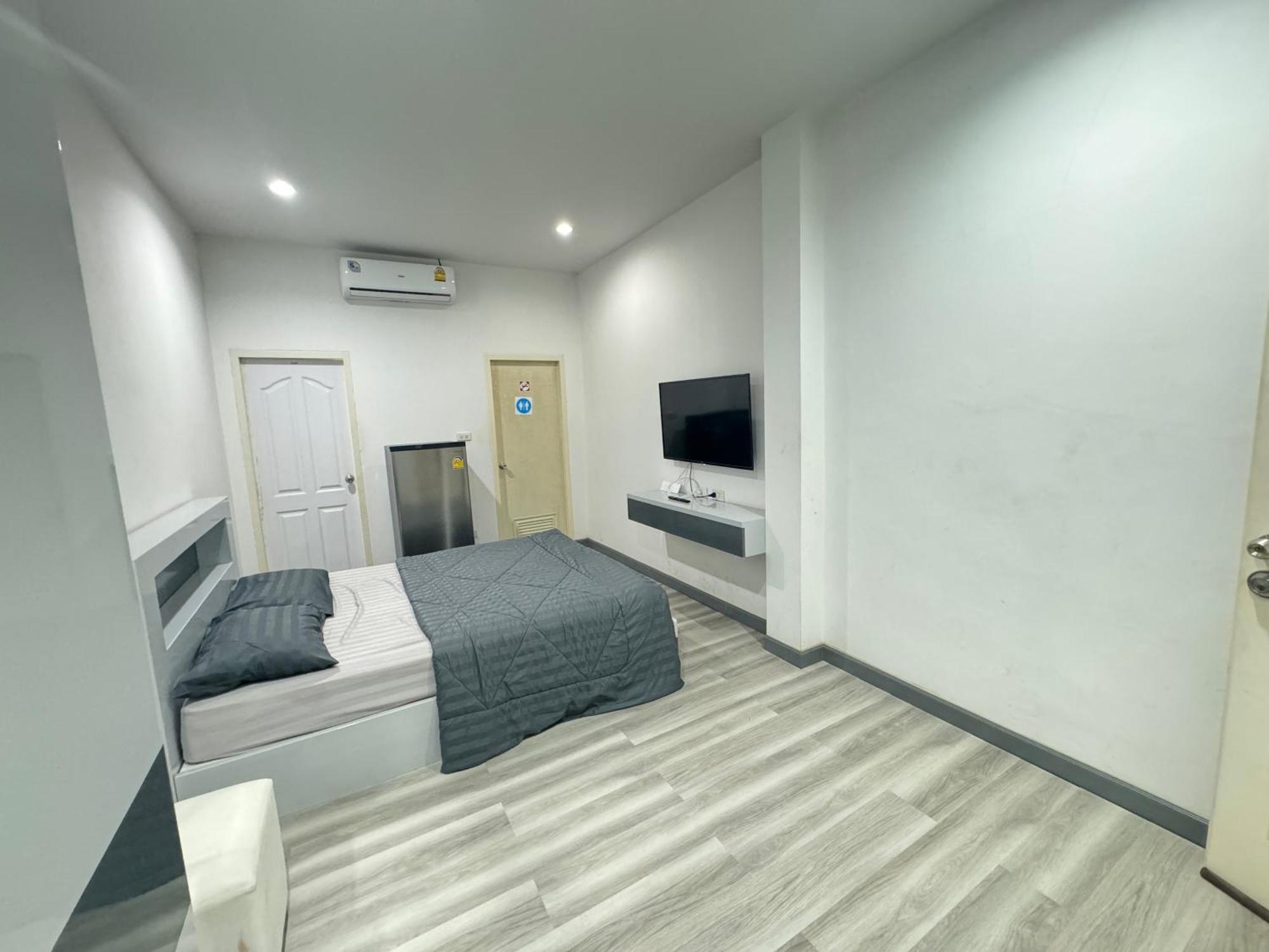 K&K Apartment Bang Phli Esterno foto
